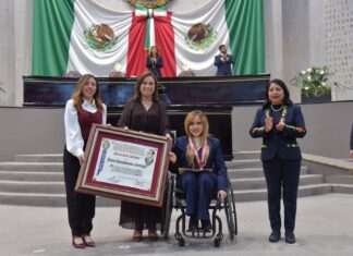 Entrega Congreso a María Luisa Bandala la medalla Adolfo Ruiz Cortines 2025.