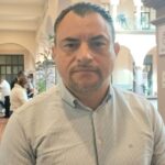 Xalapa refuerza el programa de bacheo y proyecta pavimentación en Ruiz Cortines.