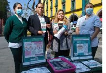 Instalaron módulo de información en Xalapa por Día Internacional del Condón.