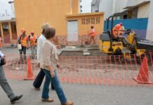 La alcaldesa de Veracruz supervisó los trabajos del Programa Municipal de Bacheo.