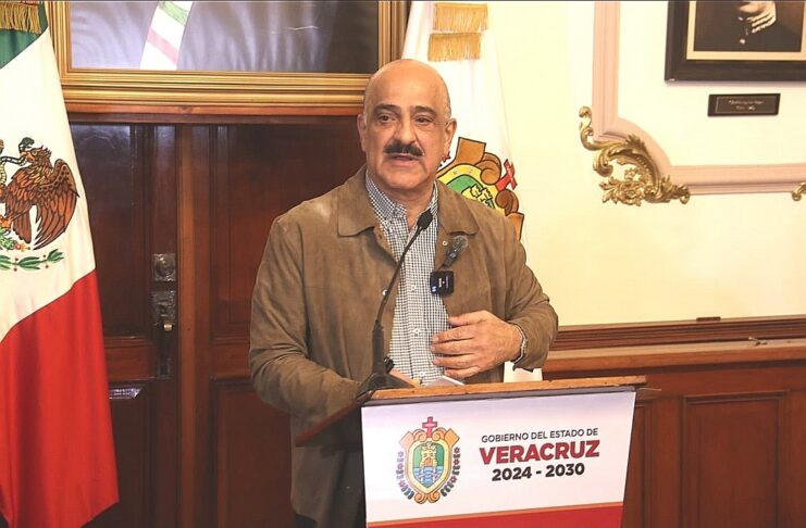 Secretario de Gobierno de Veracruz anuncia auditorías a notariado por presunto cártel inmobiliario.