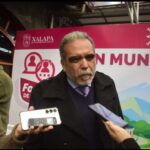 Con aumento de 4% UV condena a 3,200 trabajadores a sueldos por debajo del mínimo, admite rector.