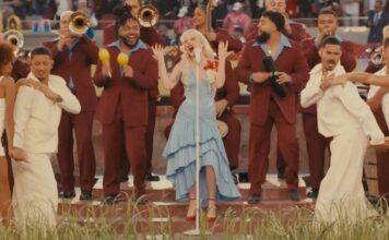 Lady Gaga más que una invitada de lujo; un mensaje de inclusión y resistencia .