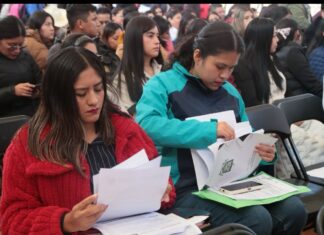 Ofertó SEV 464 plazas docentes para fortalecer cobertura en el ciclo 2025-2026.