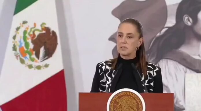 Sheinbaum sin información sobre drones tras suspensión de vuelos en El Paso