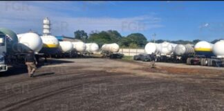 FGR integra investigación por aseguramiento de 149 vehículos y más de 82 mil litros de hidrocarburo