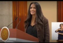 #Video: Salma Hayek reconoce a Rocío Nahle como Gobernadora “estrella” por incentivos al cine
