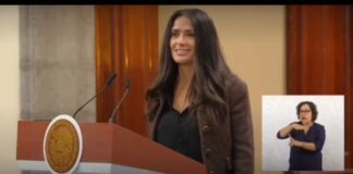 #Video: Salma Hayek reconoce a Rocío Nahle como Gobernadora “estrella” por incentivos al cine