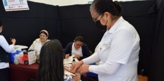 Refuerzan esquema de vacunación en oficinas centrales de la SEV.