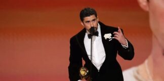 Bad Bunny hizo historia en los Premios Grammy 2026..