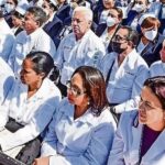 Médicos cubanos saldrán de Honduras tras no renovarse acuerdo con el régimen.