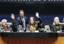 Aprueban reforma laboral de 40 horas en medio de acusaciones de la oposición de engaño