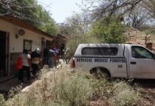 Madres y padres de los 43 constatan crematorio clandestino en Iguala, pero sin huellas de sus hijos.