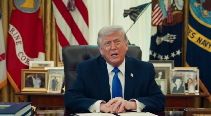 Trump impone aranceles adicionales de 50% a productos de Canadá