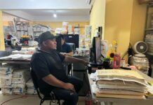 Reporteros policiacos denuncian amenazas contra periodista Roberto Montalvo en Acayucan.