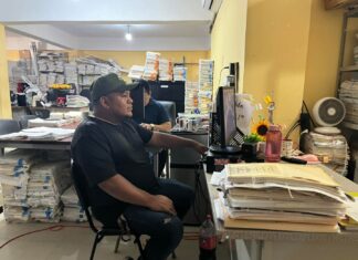 Reporteros policiacos denuncian amenazas contra periodista Roberto Montalvo en Acayucan.