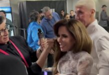 Gloria Trevi y el secreto detrás de sus dos impactantes peinados en Premio Lo Nuestro.