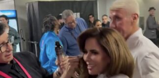 Gloria Trevi y el secreto detrás de sus dos impactantes peinados en Premio Lo Nuestro.