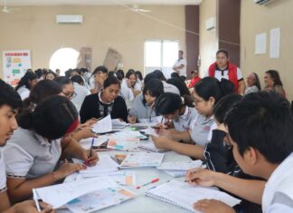 Futuros docentes se capacitan en planeación educativa de la Nueva Escuela Mexicana.