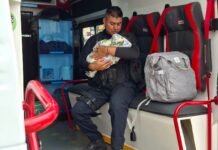 Atiende SSP de manera inmediata a madre de familia y su bebé tras atropellamiento.