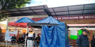 Continúan tomadas las instalaciones de la SEV; sindicato exige diálogo con propuestas concretas.