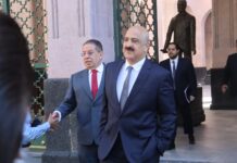 “Veracruz requiere seriedad y mucho trabajo” aclara Ricardo Ahued frente a especulaciones.