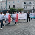 Jubilados de CFE protestan contra reforma al artículo 127; defienden legalidad de sus pensiones.