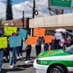 #Xalapa: Bloquean Lázaro Cárdenas para exigir justicia por menor atropellado en Banderilla.