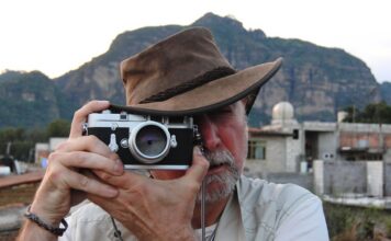 El renacer de un mito: Javier Espada rinden tributo a Buñuel .