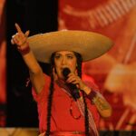 Cierra Cumbre Tajín la gran Lila Downs .