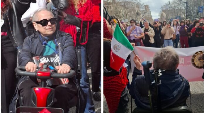 Lucha Castro, defensora emblemática mexicana, presente en el 8M de Barcelona.