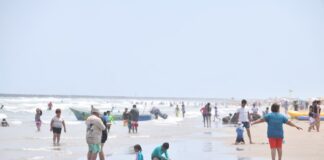 Incrementa afluencia turística en Tuxpan; playas limpias y seguras por Semana Santa