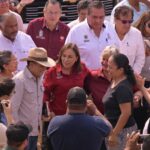 Supervisa Rocío Nahle rehabilitación de la carretera Acayucan–Soteapan
