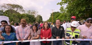 Rocío Nahle reivindica al sur con la entrega de 14 km del camino Las Choapas–El Paralelo