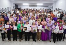 Reconocen en STPSP la vocación y trayectoria de sus servidoras públicas