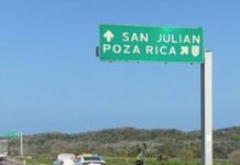 Rocío Nahle destraba bloqueo carretero en San Julián