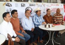 Presentan en Veracruz nuevo sindicato nacional de transportistas y campesinos