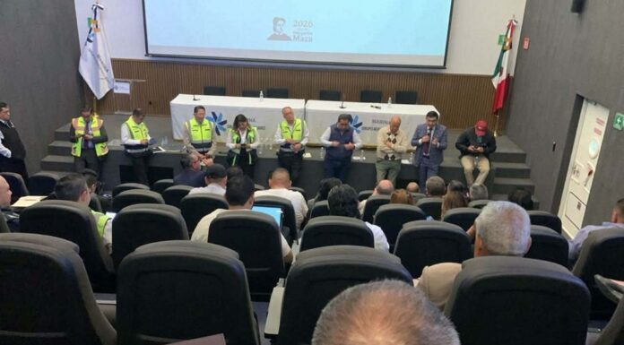 Piden permisionarios de taxis a autoridades del AICM apego a la ley y cumplimiento de palabra.