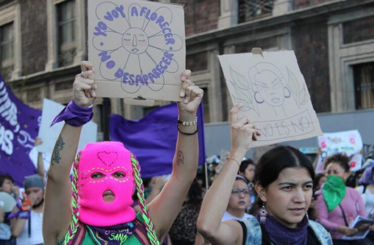 ¿Asistes a manifestarte este 8M? Te compartimos algunos consejos de seguridad.