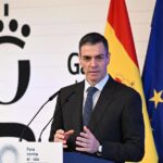 Pedro Sánchez denuncia la “industria del odio” y anuncia medidas para vigilar redes sociales