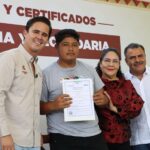 Entrega SEV más de 430 constancias y certificados de educación básica en San Andrés Tuxtla