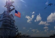 EEUU aplicará bloqueo marítimo en el Estrecho de Ormuz el lunes .