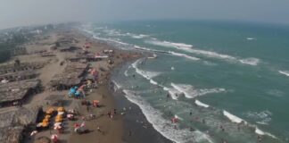 #Video: Playa Chachalacas con mucha diversión invita a visitarla.