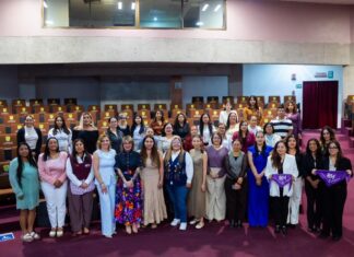 Realizan en el Congreso foro sobre la Ley de Acecho .