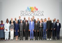 En IV Cumbre en Defensa de la Democracia, presidenta Sheinbaum propone declaración contra intervención militar en Cuba