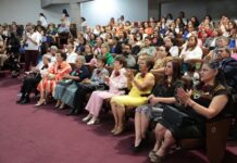 SEV reconoce a educadoras por su labor en la primera infancia