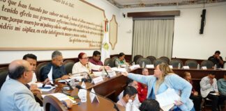 Mujeres trabajan por el bien de Xalapa; son las principales gestoras en el Día del Pueblo