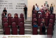 Chapopote y oportunismo: el teatro político en el Congreso.