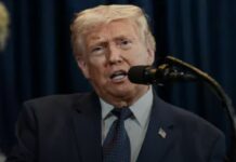 Trump: Los buques están listos para atacar si fracasan las conversaciones con Irán