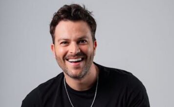 Gusi estrena el álbum “Vallenato Social Club”, una producción que honra y proyecta el Vallenato .